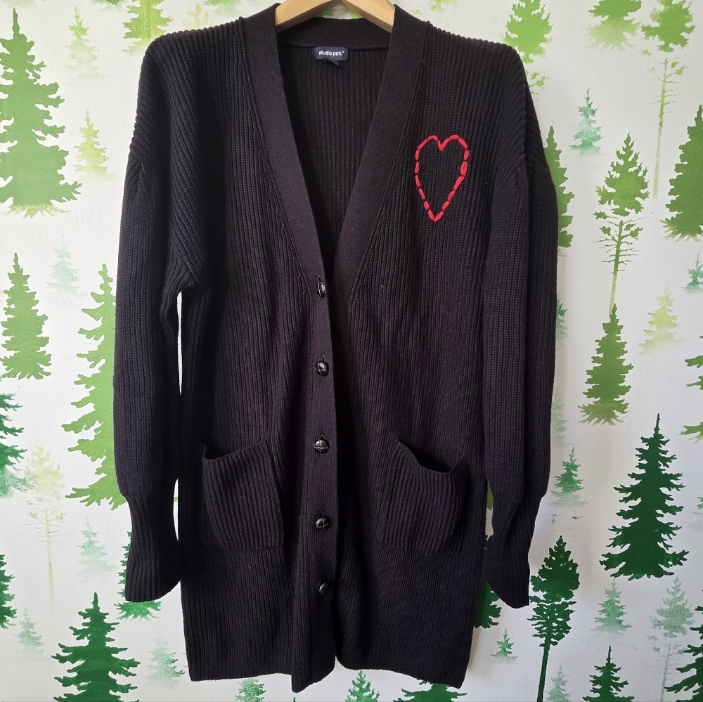 Studio Park heart-embroidered black Long cardigan sweater.